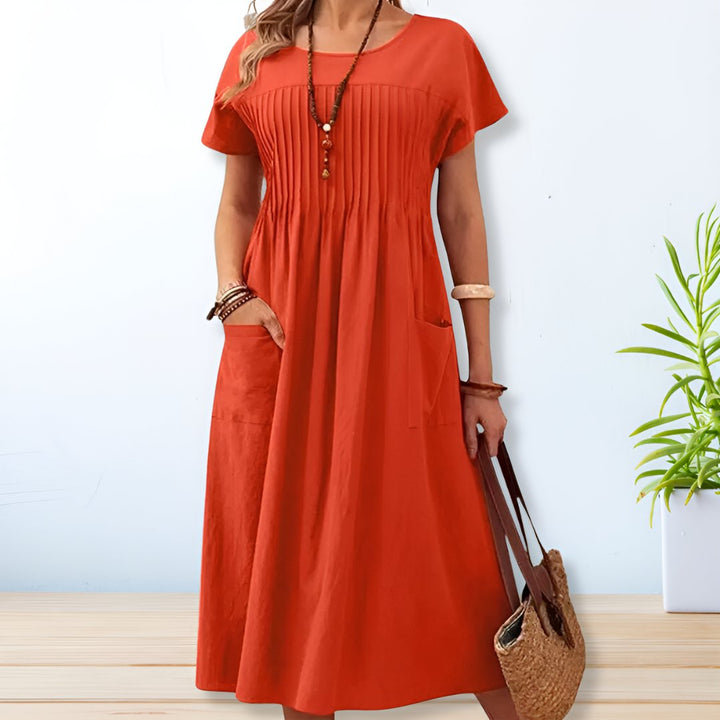 Robe À Manches Courtes & À Col Rond